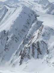 Clot la Pierre visto poco dopo dalla Mait d'Aval