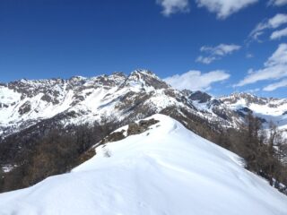 Sulla dorsale di quota 2250.