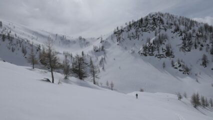 Si sale verso la Piovosa