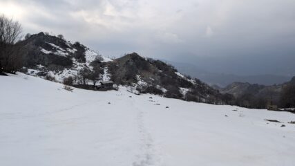 Pezzo innevato a Colle Lunella