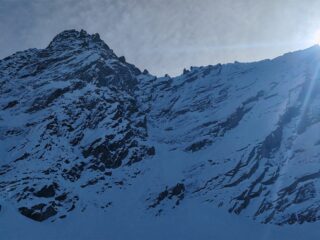 l'austero versante nord della cima Tressi