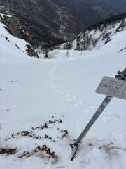 Sella del Comera 1790m. e traccia di arrivo