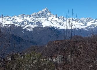 il Monviso domina la scena