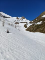 Piacevole vallone verso il Col Lusera