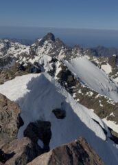 dalla vetta vitta sulla Paglia Orba e sul mare del golfo di Porto con Capo Rosso