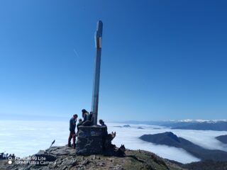 croce di vetta Monte Carmo