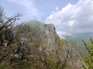 Verso la Rocca Barbena 
