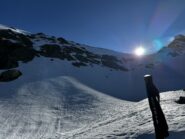 In vista del Colle della Vagliotta. Neve dura! Stiamo per vedere il sole.
