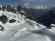 Vista del vallone di salita, sullo sfondo il Colle Valasco