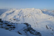 vista dalla cima verso l'Ormelune