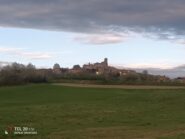 Marentino nella luce del tramonto vista dai pressi del campo sportivo.