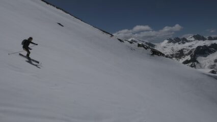 Discesa nel canalone