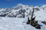 La vera cima, poco più avanti alla croce