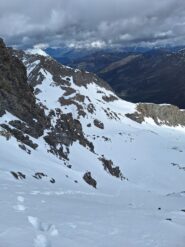 Il canale Nord tra le cime dei Merli 
