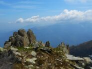 Le rocce dove si stacca la traccia per il Gias Sot
