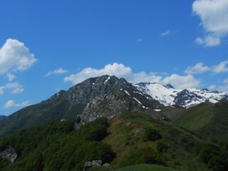 Il Bec Baral dai pressi del Colle Arpiola