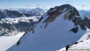  Arrivo sulla cima scialpinistica dello Tschima da Flix westgipfel 3301m. in primo piano la vetta principale che oggi salterò.