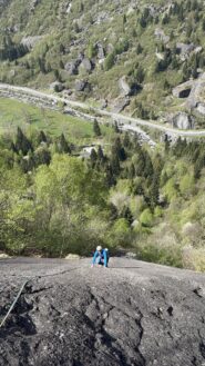 L1: placca di 5b rugosa a spit distanziati