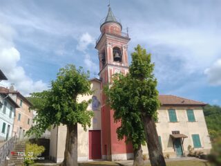 La bella chiesa di Noceto, sopra Vobbia.