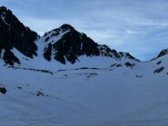 in vista del Colle di Ciriegia. Sulla sinistra il canalino salito