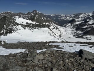 dalla vetta il Colle d'Arberon con il tratto disceso fino al Glacier poi percorso in salita fino in vetta
