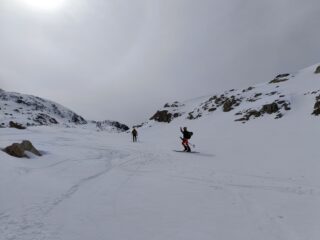 In cima alla gorgia spunta un timido sole