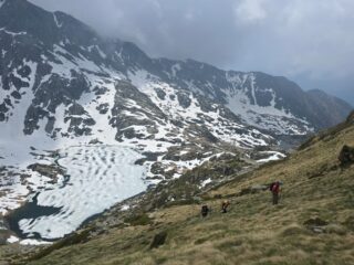 Terzo lago, salendo al colle