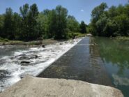 Intersezione: fine della traversata. Utili stivali di gomma.