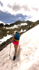 Breve, residuo nevaio da attraversare