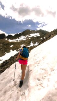 Breve, residuo nevaio da attraversare