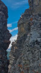La sosta del decimo tiro vista dalla ferrata