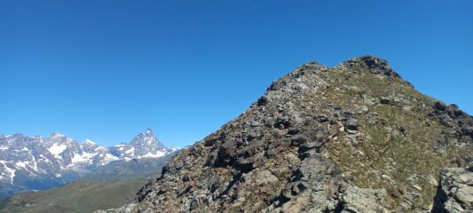 Quasi in cima, con il Cervino sullo sfondo