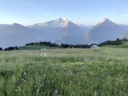 panorama verso la Grivola