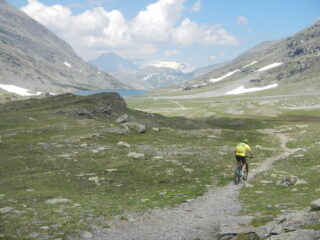 discesa verso il Lago di Savine