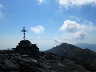 Croce di vetta e Monte Tibert