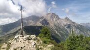  Croce a metà salita.