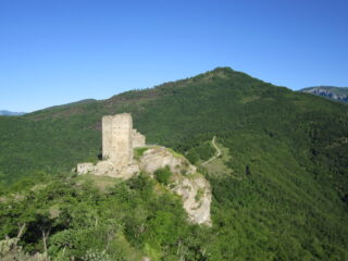 Castello dell' Aquila e Rocca del Bozzaro