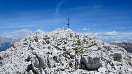 La croce di vetta