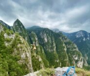 campanella su spalla panoramica