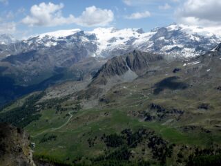 Il Monte Rosa dalla cima.