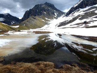 Il Lago Perrin con la Gran Cima sullo sfondo.