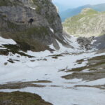 Dal colletto Sud si scende nel vallone