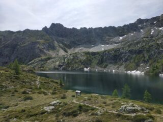 Arrivo al lago principale.