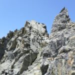 verso il muretto fessurato