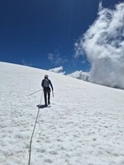 Sul ghiacciaio del Felik