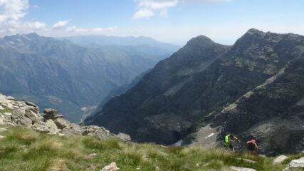 veduta verso valle Orco con il Tovo a sx