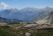 Dal Colle della Barma: la cresta da Crabun/Corno del Lago (sinistra) fino al Mont Nery