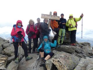 gruppo un cima Bruno fatto la foto