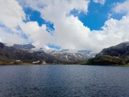 Lago. Ancora un po di neve sul 'ghiacciaio' di Bantse'