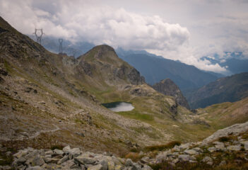 Vista dal Col Laris, verso il lago La Reale